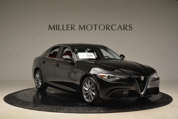 New 2018 Alfa Romeo Giulia Q4 for sale Sold at Alfa Romeo of Greenwich in Greenwich CT 06830 11