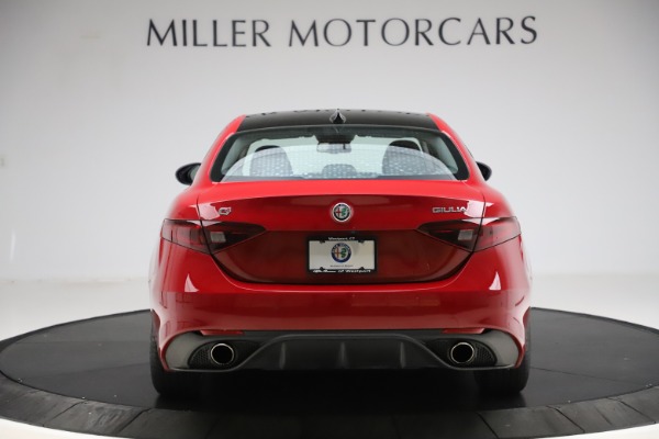 Used 2018 Alfa Romeo Giulia Ti Sport Q4 for sale Sold at Alfa Romeo of Greenwich in Greenwich CT 06830 6