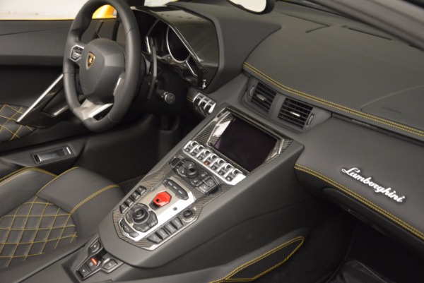 Used 2015 Lamborghini Aventador LP 700-4 Roadster for sale Sold at Alfa Romeo of Greenwich in Greenwich CT 06830 26
