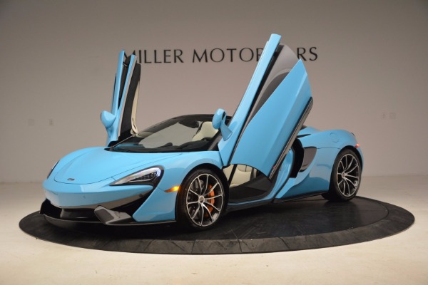 New 2018 McLaren 570S Spider for sale Sold at Alfa Romeo of Greenwich in Greenwich CT 06830 15