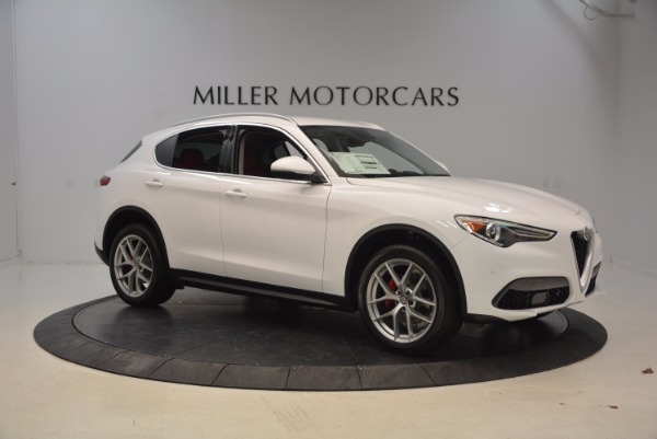 New 2018 Alfa Romeo Stelvio Ti Sport Q4 for sale Sold at Alfa Romeo of Greenwich in Greenwich CT 06830 10