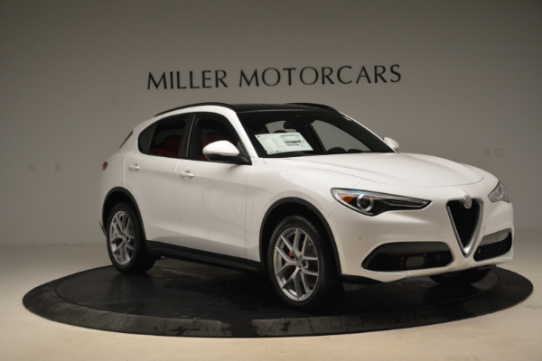 New 2018 Alfa Romeo Stelvio Ti Sport Q4 for sale Sold at Alfa Romeo of Greenwich in Greenwich CT 06830 11