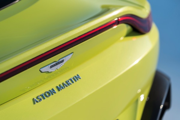 New 2019 Aston Martin Vantage for sale Sold at Alfa Romeo of Greenwich in Greenwich CT 06830 5
