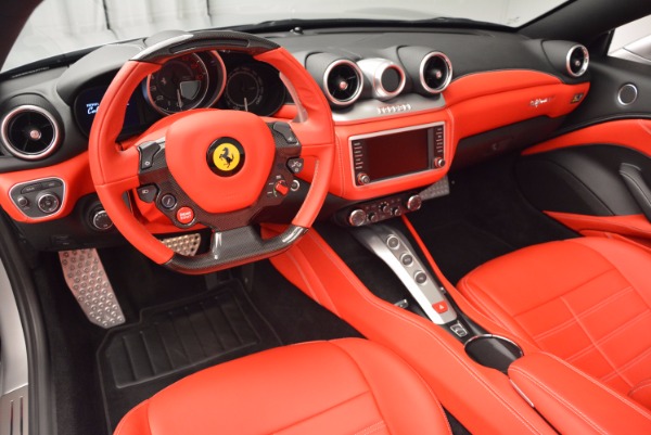 Used 2015 Ferrari California T for sale Sold at Alfa Romeo of Greenwich in Greenwich CT 06830 25