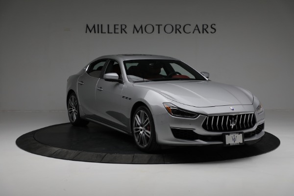 Used 2018 Maserati Ghibli S Q4 GranLusso for sale Sold at Alfa Romeo of Greenwich in Greenwich CT 06830 11