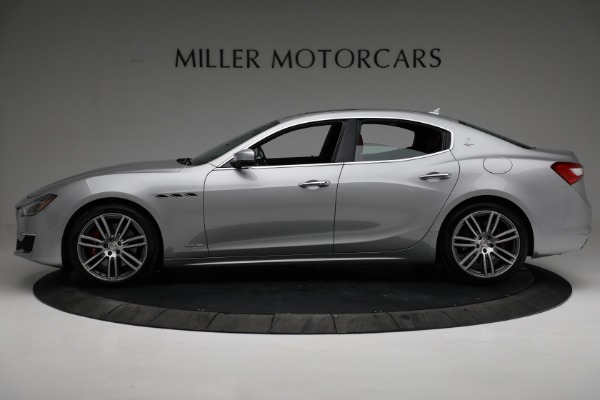 Used 2018 Maserati Ghibli S Q4 GranLusso for sale Sold at Alfa Romeo of Greenwich in Greenwich CT 06830 3