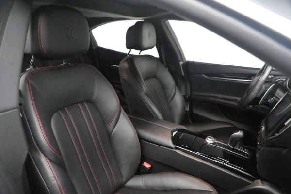 Used 2018 Maserati Ghibli S Q4 for sale $37,900 at Alfa Romeo of Greenwich in Greenwich CT 06830 18