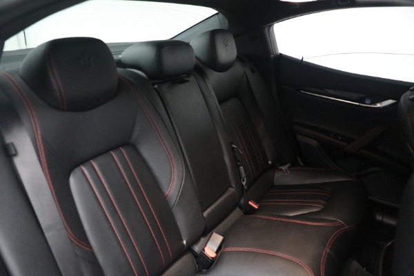 Used 2018 Maserati Ghibli S Q4 for sale $37,900 at Alfa Romeo of Greenwich in Greenwich CT 06830 23