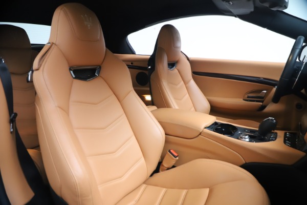Used 2018 Maserati GranTurismo Sport Convertible for sale $109,900 at Alfa Romeo of Greenwich in Greenwich CT 06830 25