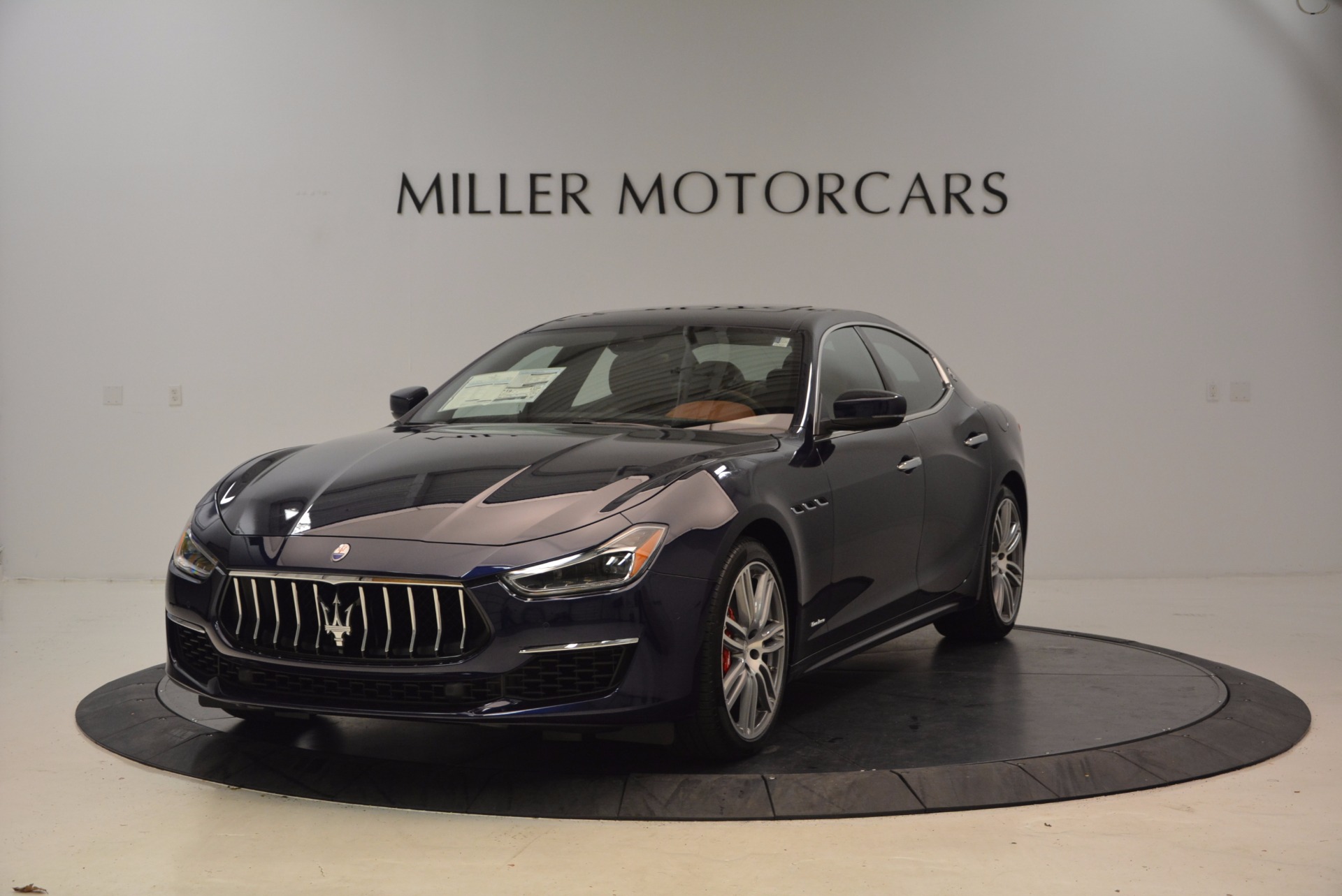 New 2018 Maserati Ghibli S Q4 GranLusso for sale Sold at Alfa Romeo of Greenwich in Greenwich CT 06830 1