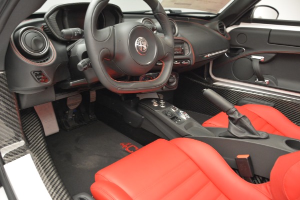 Used 2018 Alfa Romeo 4C Spider for sale Sold at Alfa Romeo of Greenwich in Greenwich CT 06830 19