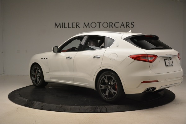 New 2018 Maserati Levante Q4 GranLusso for sale Sold at Alfa Romeo of Greenwich in Greenwich CT 06830 5