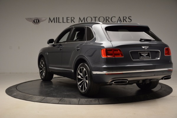 Used 2018 Bentley Bentayga W12 Signature for sale Sold at Alfa Romeo of Greenwich in Greenwich CT 06830 5