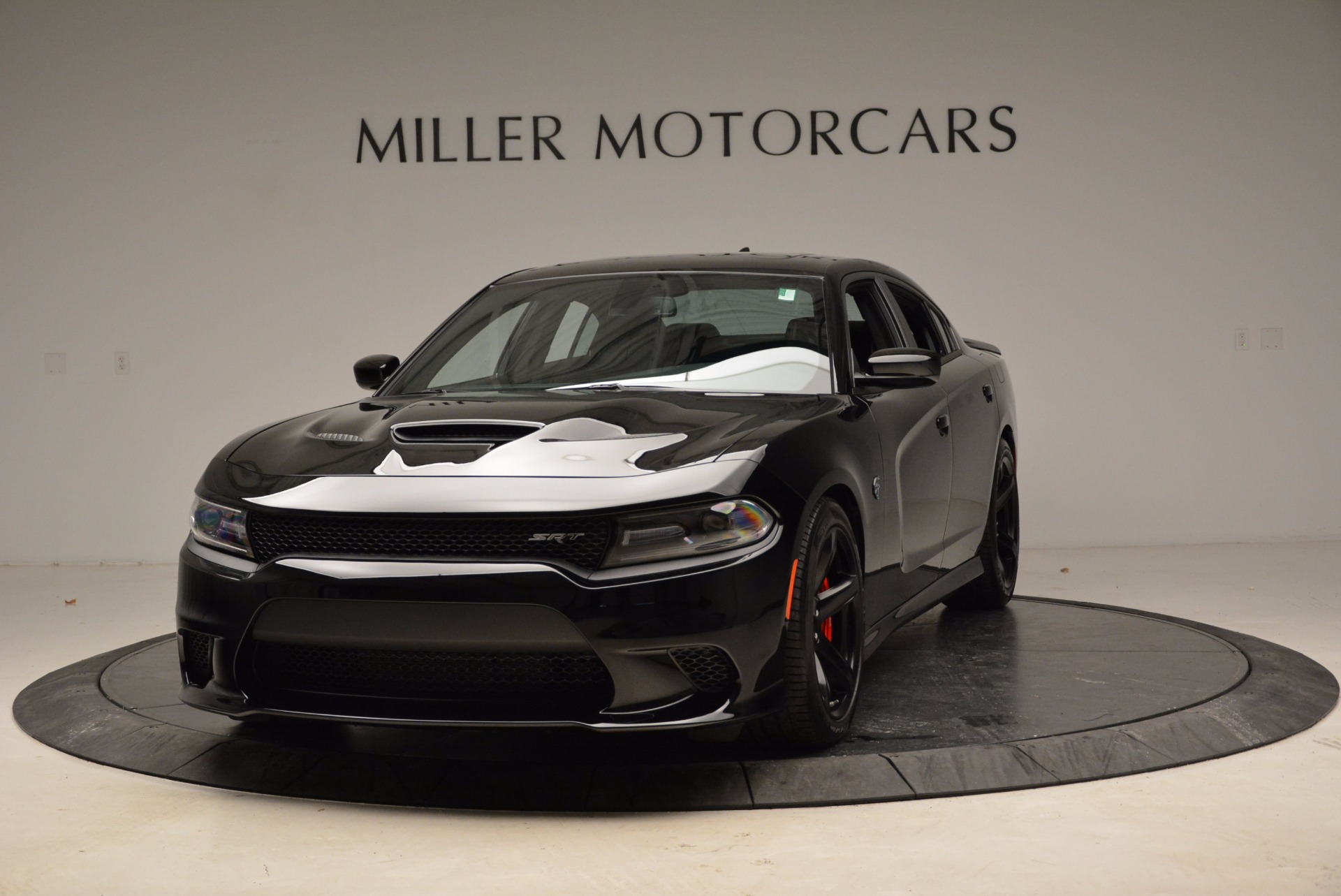 Used 2017 Dodge Charger SRT Hellcat for sale Sold at Alfa Romeo of Greenwich in Greenwich CT 06830 1