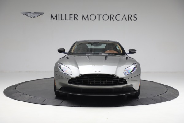 Used 2018 Aston Martin DB11 V12 for sale $127,900 at Alfa Romeo of Greenwich in Greenwich CT 06830 11