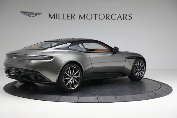Used 2018 Aston Martin DB11 V12 for sale $127,900 at Alfa Romeo of Greenwich in Greenwich CT 06830 7