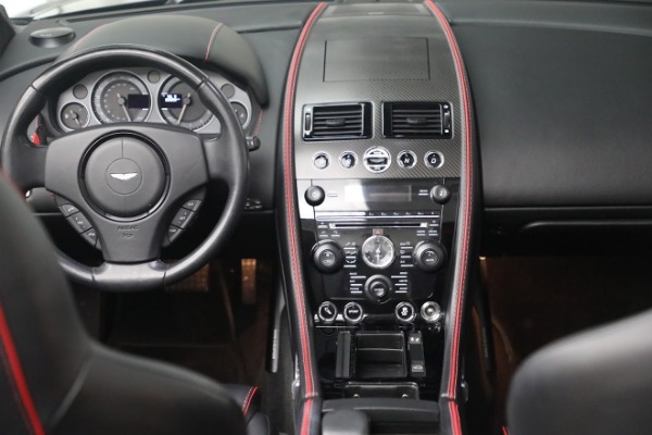 Used 2015 Aston Martin DB9 Volante for sale $94,900 at Alfa Romeo of Greenwich in Greenwich CT 06830 22