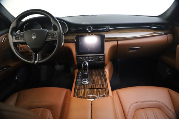 Used 2018 Maserati Quattroporte S Q4 GranLusso for sale Sold at Alfa Romeo of Greenwich in Greenwich CT 06830 27