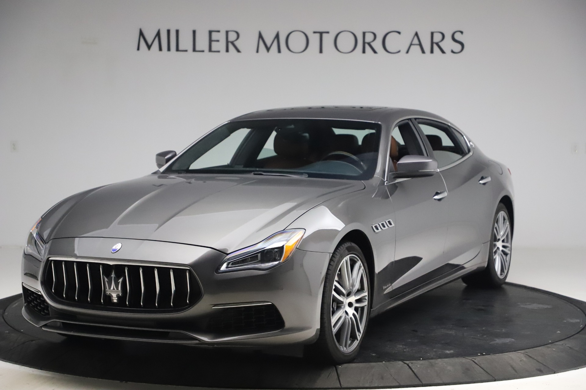 Used 2018 Maserati Quattroporte S Q4 GranLusso for sale Sold at Alfa Romeo of Greenwich in Greenwich CT 06830 1