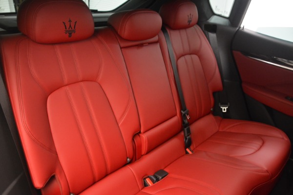 New 2018 Maserati Levante Q4 GranSport for sale Sold at Alfa Romeo of Greenwich in Greenwich CT 06830 18
