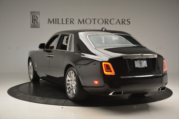 Used 2018 Rolls-Royce Phantom for sale Sold at Alfa Romeo of Greenwich in Greenwich CT 06830 5