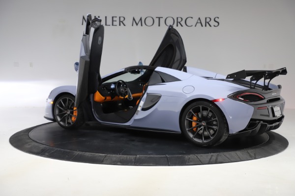 Used 2018 McLaren 570S Spider for sale Sold at Alfa Romeo of Greenwich in Greenwich CT 06830 20