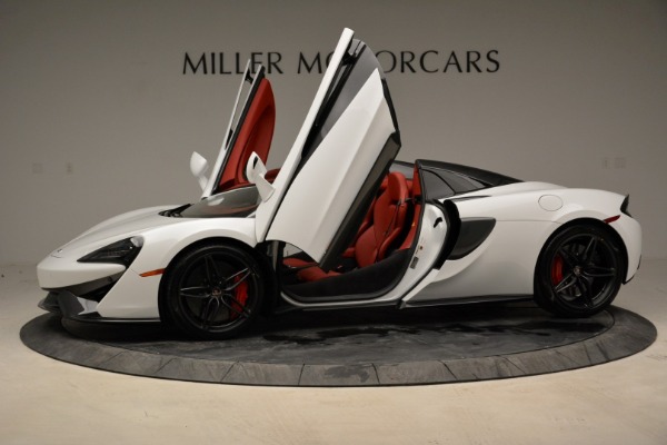 New 2018 McLaren 570S Spider for sale Sold at Alfa Romeo of Greenwich in Greenwich CT 06830 15