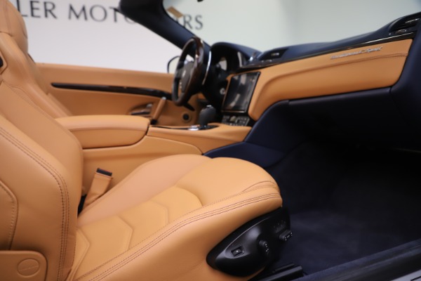 Used 2018 Maserati GranTurismo Sport Convertible for sale Sold at Alfa Romeo of Greenwich in Greenwich CT 06830 27