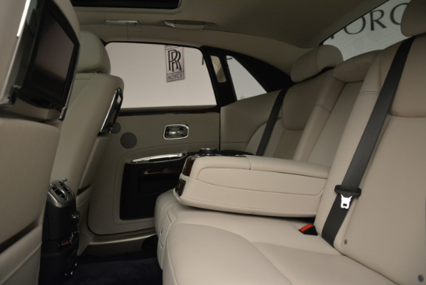 Used 2015 Rolls-Royce Ghost for sale Sold at Alfa Romeo of Greenwich in Greenwich CT 06830 26
