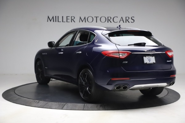 Used 2018 Maserati Levante S Q4 GranLusso for sale Sold at Alfa Romeo of Greenwich in Greenwich CT 06830 5