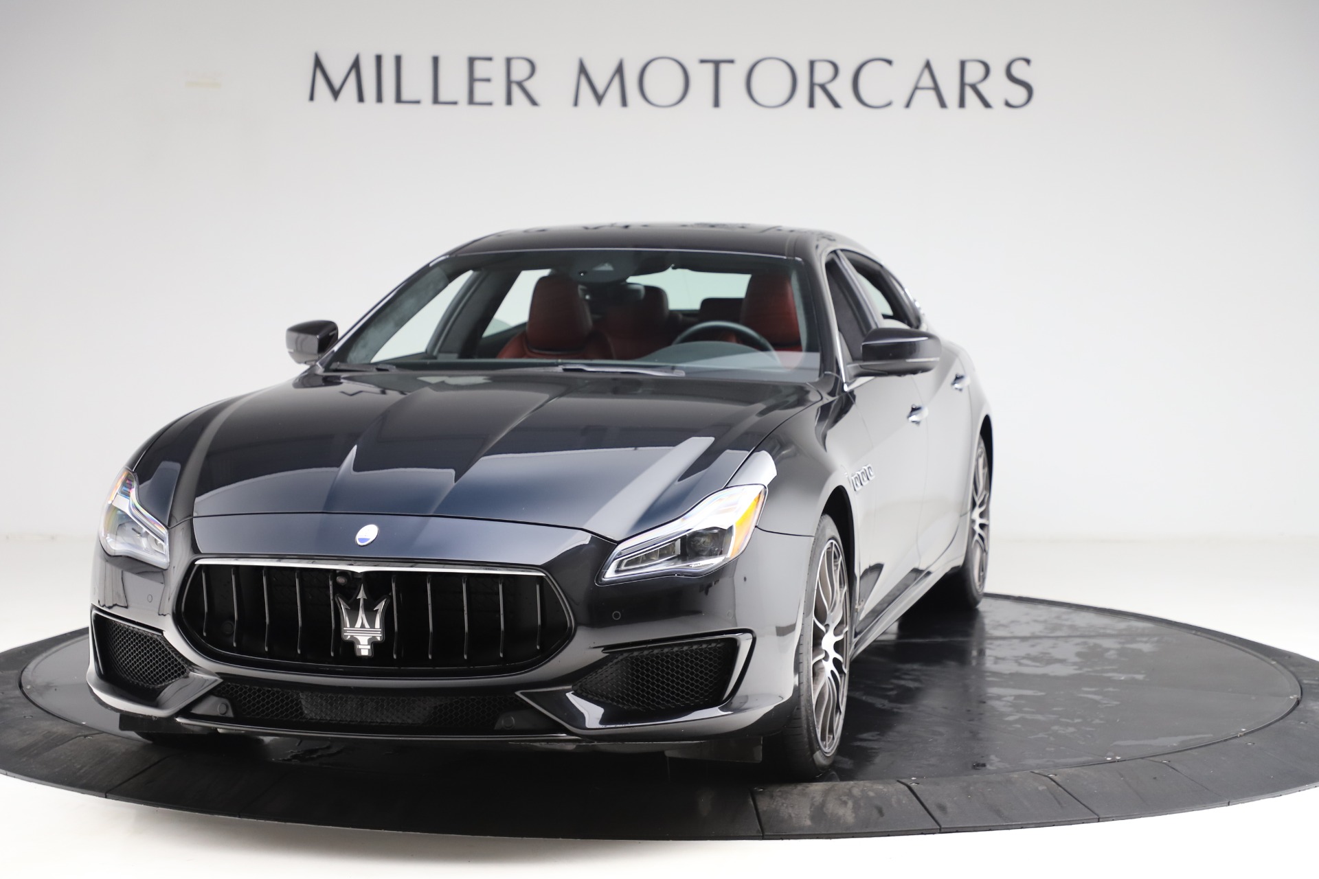 Used 2018 Maserati Quattroporte S Q4 GranSport for sale $67,900 at Alfa Romeo of Greenwich in Greenwich CT 06830 1