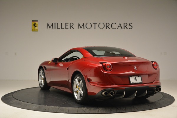 Used 2015 Ferrari California T for sale Sold at Alfa Romeo of Greenwich in Greenwich CT 06830 17
