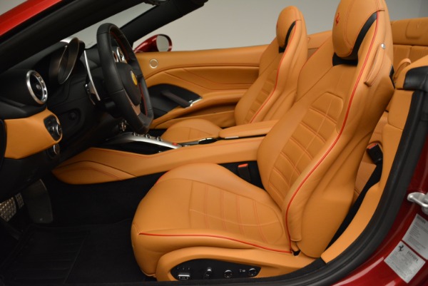 Used 2015 Ferrari California T for sale Sold at Alfa Romeo of Greenwich in Greenwich CT 06830 26