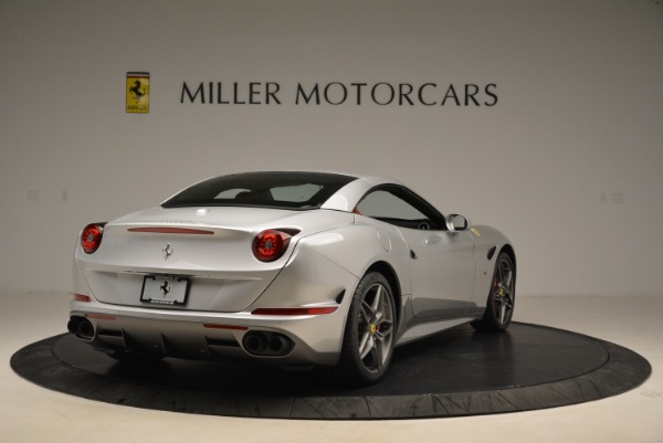 Used 2017 Ferrari California T Handling Speciale for sale Sold at Alfa Romeo of Greenwich in Greenwich CT 06830 19