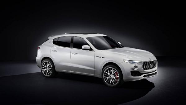 New 2017 Maserati Levante for sale Sold at Alfa Romeo of Greenwich in Greenwich CT 06830 3