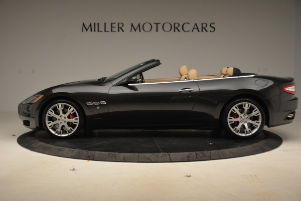 Used 2013 Maserati GranTurismo Convertible for sale Sold at Alfa Romeo of Greenwich in Greenwich CT 06830 3