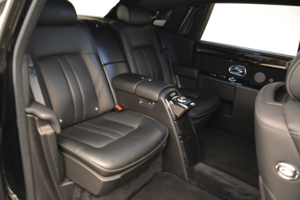 Used 2014 Rolls-Royce Phantom EWB for sale Sold at Alfa Romeo of Greenwich in Greenwich CT 06830 14