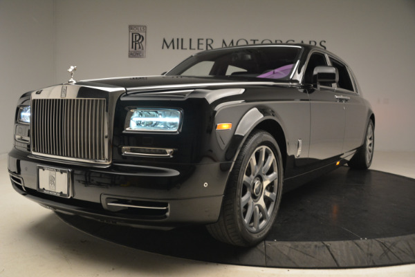 Used 2014 Rolls-Royce Phantom EWB for sale Sold at Alfa Romeo of Greenwich in Greenwich CT 06830 3