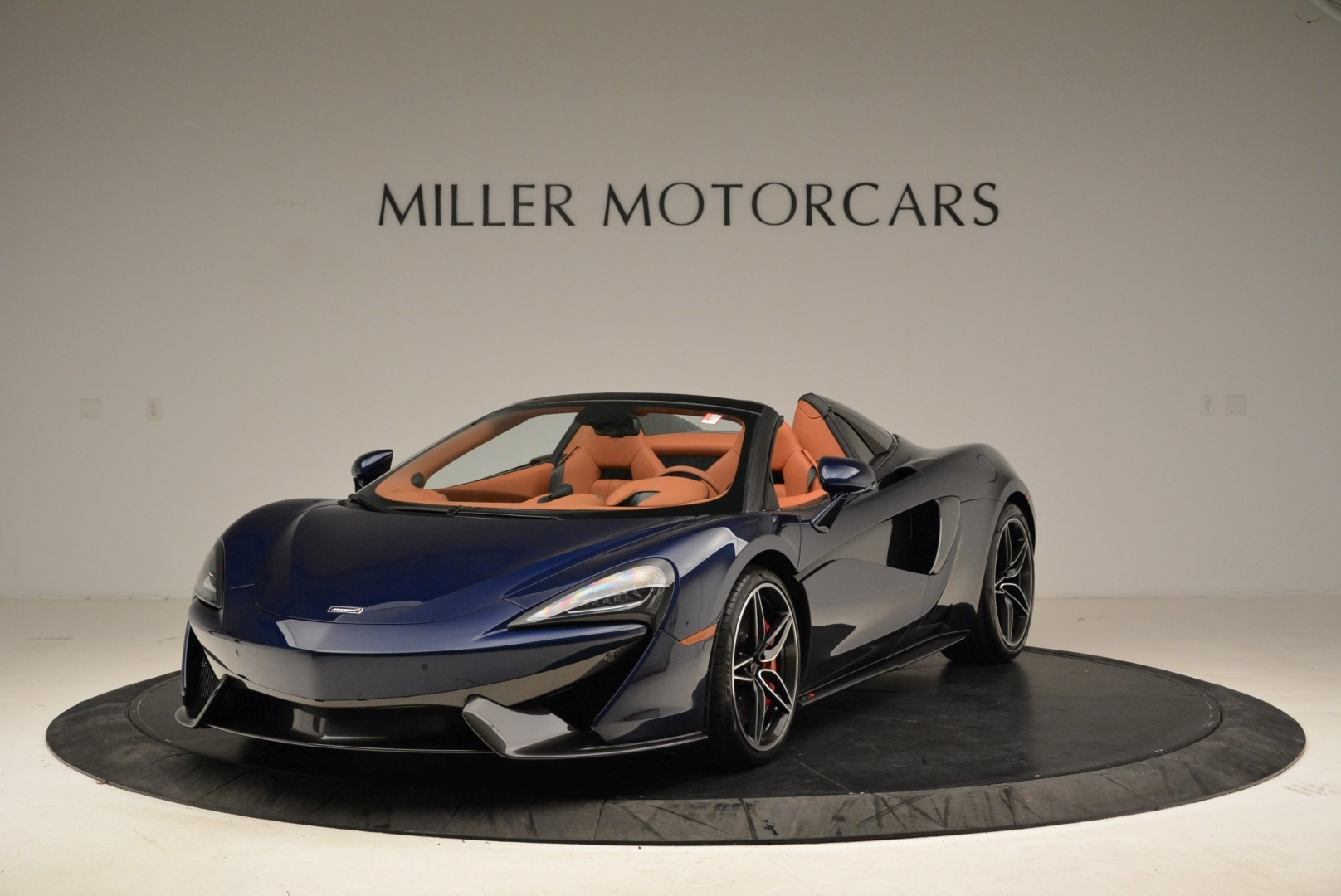 New 2018 McLaren 570S Spider for sale Sold at Alfa Romeo of Greenwich in Greenwich CT 06830 1