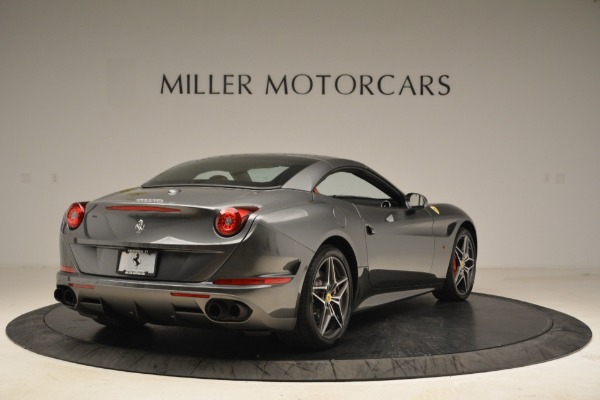 Used 2017 Ferrari California T Handling Speciale for sale Sold at Alfa Romeo of Greenwich in Greenwich CT 06830 19