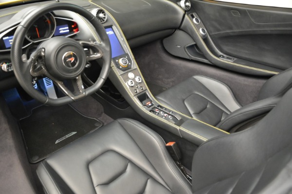 Used 2014 McLaren MP4-12C Spider for sale Sold at Alfa Romeo of Greenwich in Greenwich CT 06830 25