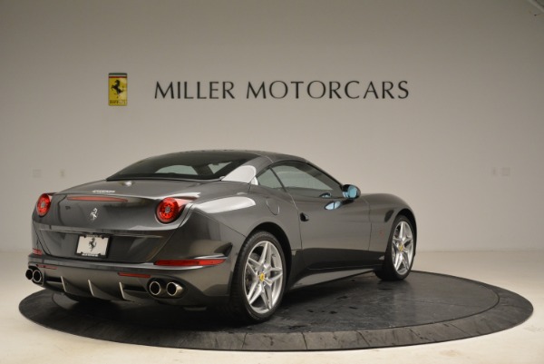 Used 2016 Ferrari California T for sale Sold at Alfa Romeo of Greenwich in Greenwich CT 06830 19