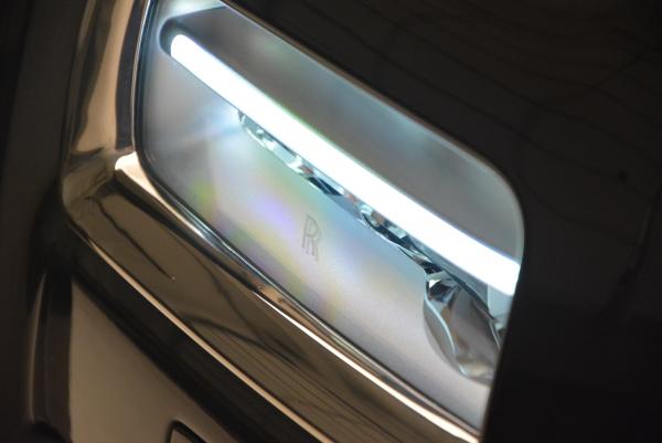 New 2016 Rolls-Royce Phantom Drophead Coupe Bespoke for sale Sold at Alfa Romeo of Greenwich in Greenwich CT 06830 24