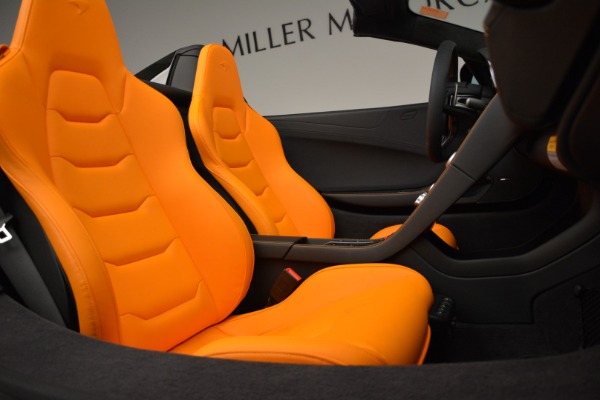 Used 2015 McLaren 650S Spider for sale Sold at Alfa Romeo of Greenwich in Greenwich CT 06830 28