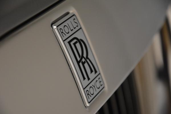 Used 2016 Rolls-Royce Wraith for sale Sold at Alfa Romeo of Greenwich in Greenwich CT 06830 28