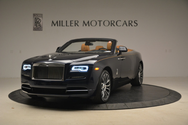 Used 2018 Rolls-Royce Dawn for sale $339,900 at Alfa Romeo of Greenwich in Greenwich CT 06830 2