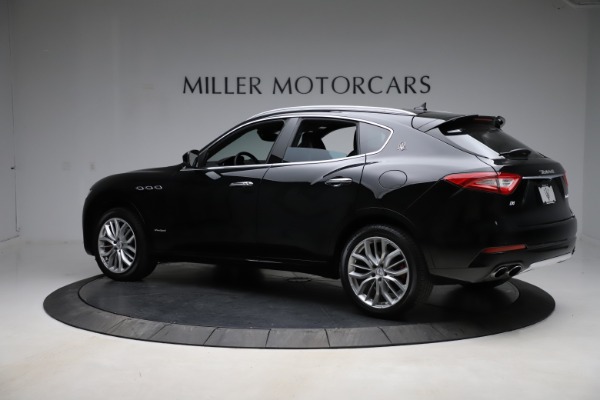 Used 2018 Maserati Levante Q4 GranSport for sale Sold at Alfa Romeo of Greenwich in Greenwich CT 06830 5