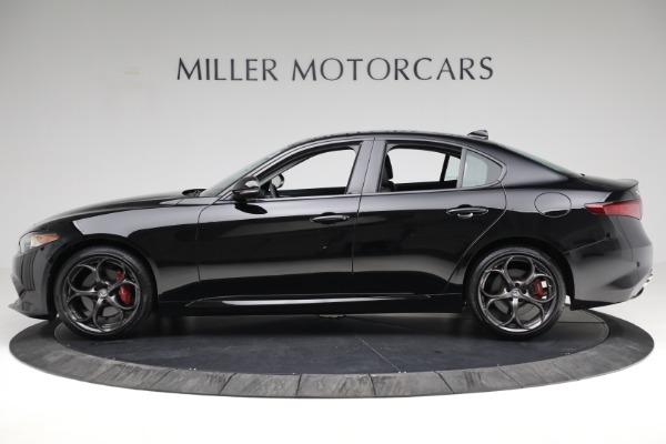 Used 2018 Alfa Romeo Giulia Ti Sport Q4 for sale Sold at Alfa Romeo of Greenwich in Greenwich CT 06830 3