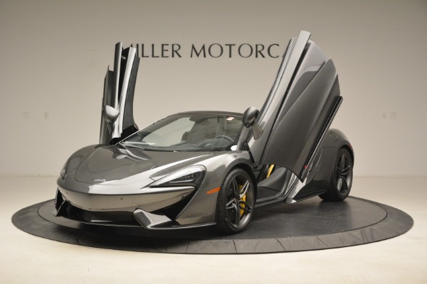 New 2018 McLaren 570S Spider for sale Sold at Alfa Romeo of Greenwich in Greenwich CT 06830 14