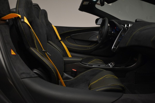 New 2018 McLaren 570S Spider for sale Sold at Alfa Romeo of Greenwich in Greenwich CT 06830 27